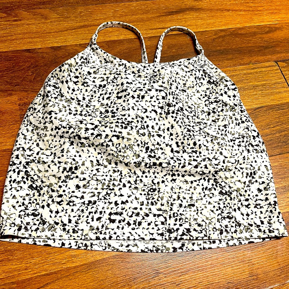 New old navy active crop with built in bra